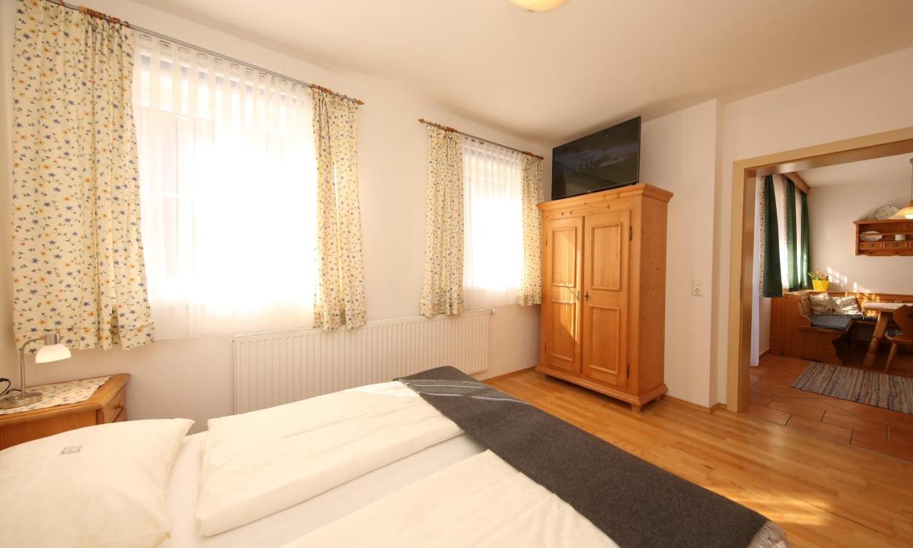 Bio-Bauernhof-Hotel Matlschweiger Lassing  Экстерьер фото