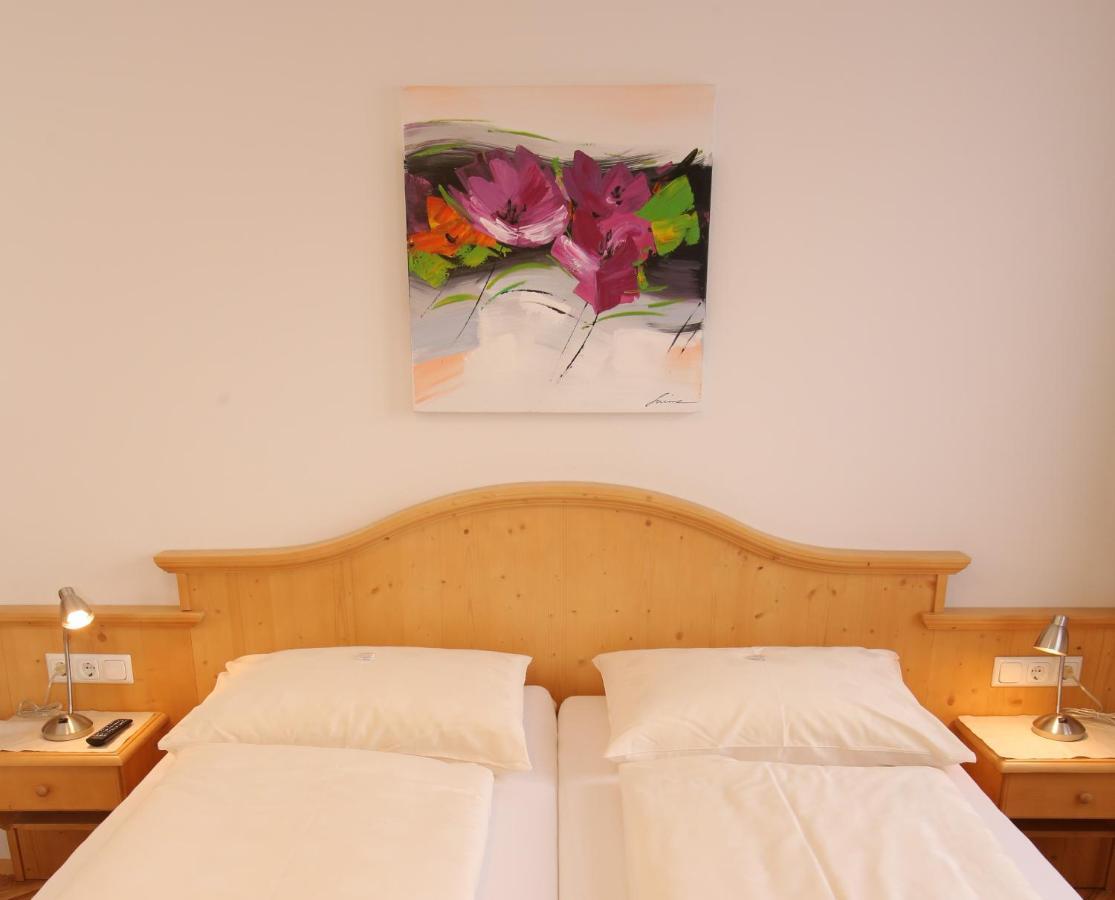 Bio-Bauernhof-Hotel Matlschweiger Lassing  Экстерьер фото