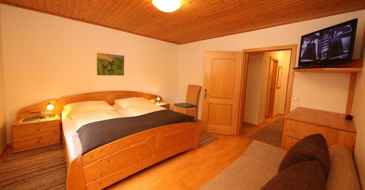 Bio-Bauernhof-Hotel Matlschweiger Lassing  Экстерьер фото